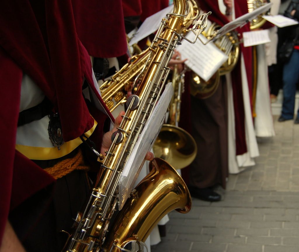 Fiestas Populares en Los Cristianos: Tradición y Alegría 3 Fiestas Populares en Los Cristianos