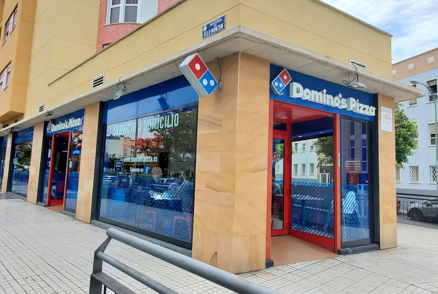 Domino'S Pizza — Las Palmas De Gran Canaria