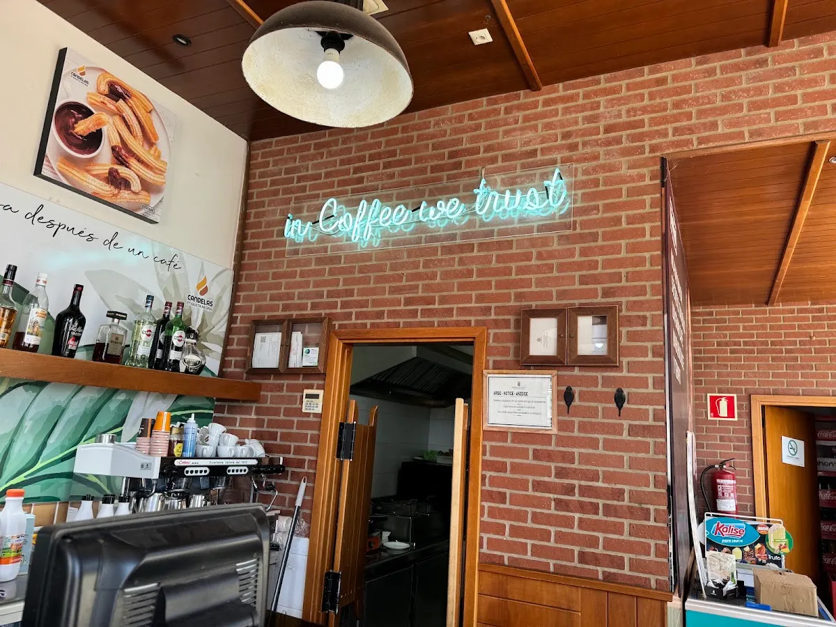 Dora Dora In Coffee We Trust — Telde