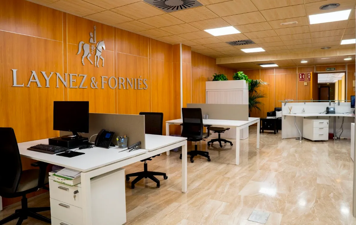 Laynez & Forniés — Arona