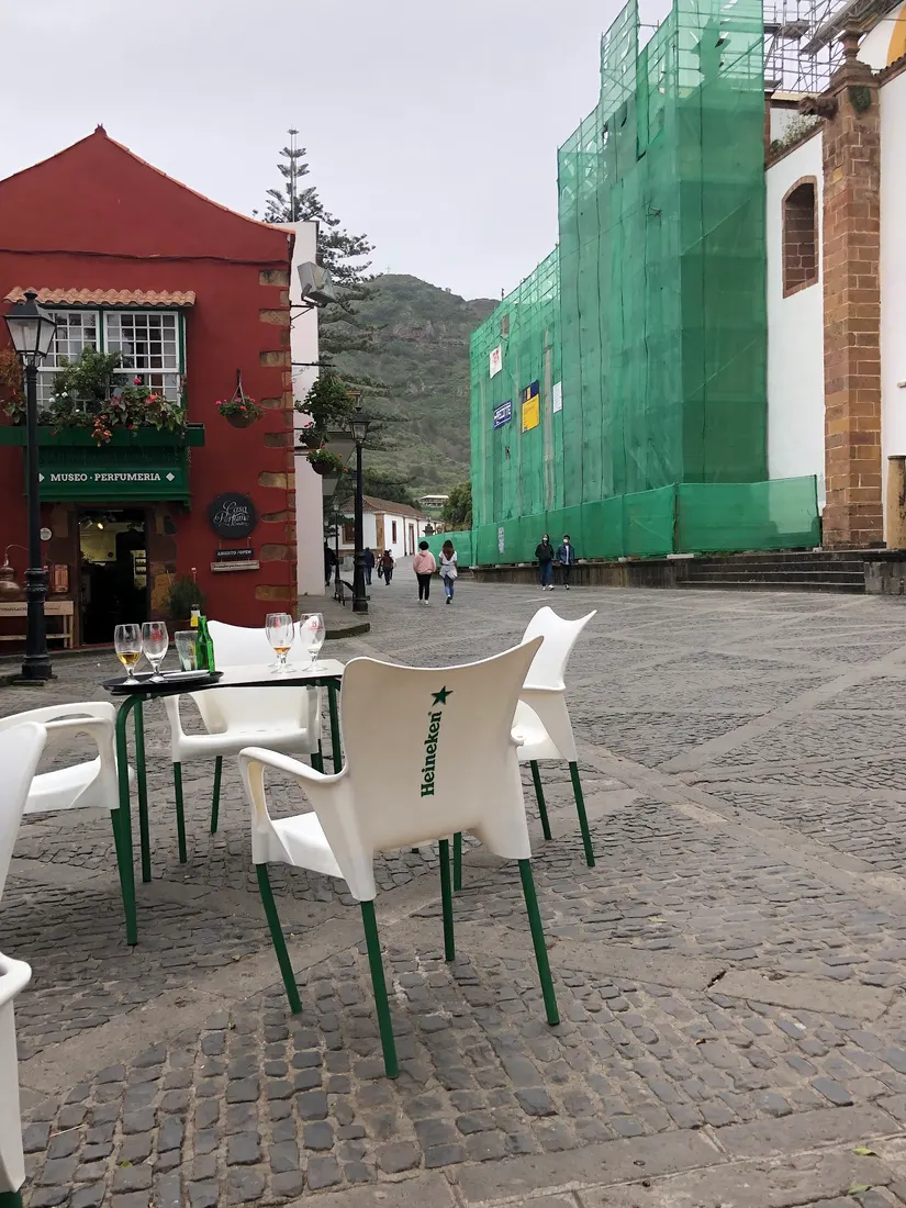 Mi Balconcito — Teror