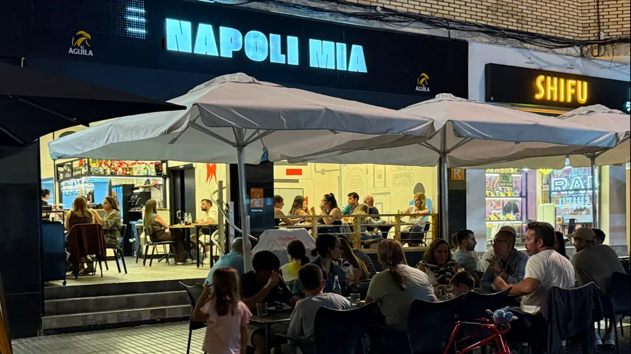 Napoli Mia Trattoria Pizzería Napoletana — Las Palmas De Gran Canaria