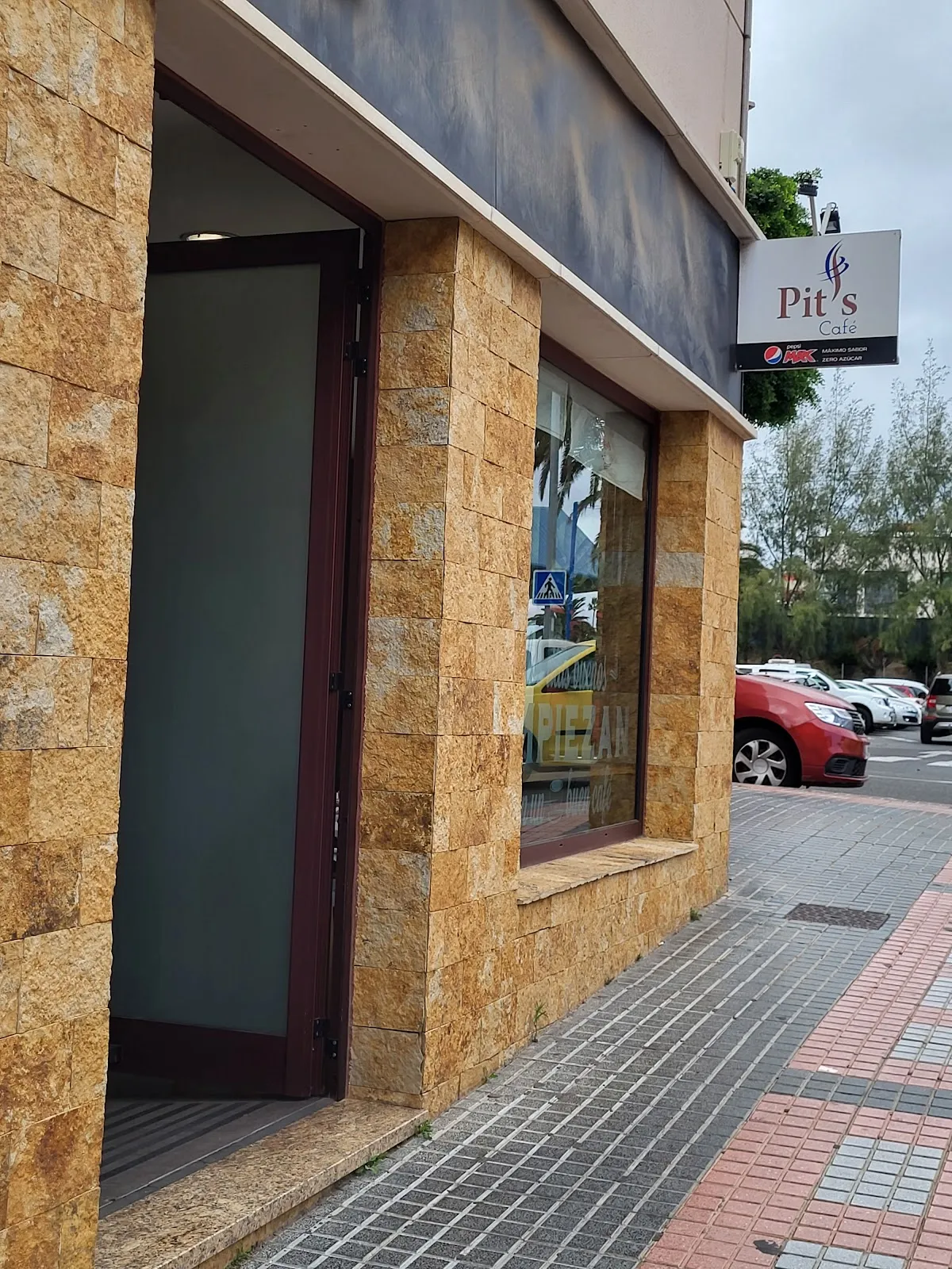 Pit'S Cafe — Telde