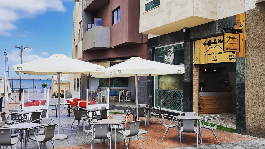 Pizzeria Napoletana Raffaele Ravo — Las Palmas De Gran Canaria