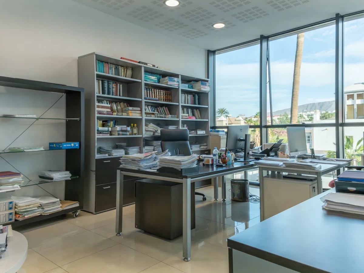 Santiago Martín Abogados - Solicitors — Arona
