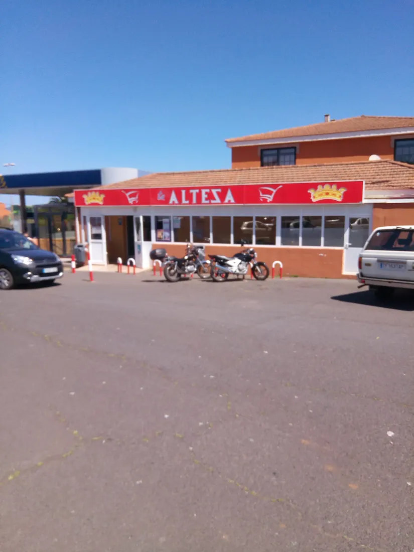 Supermercado Alteza — La Laguna