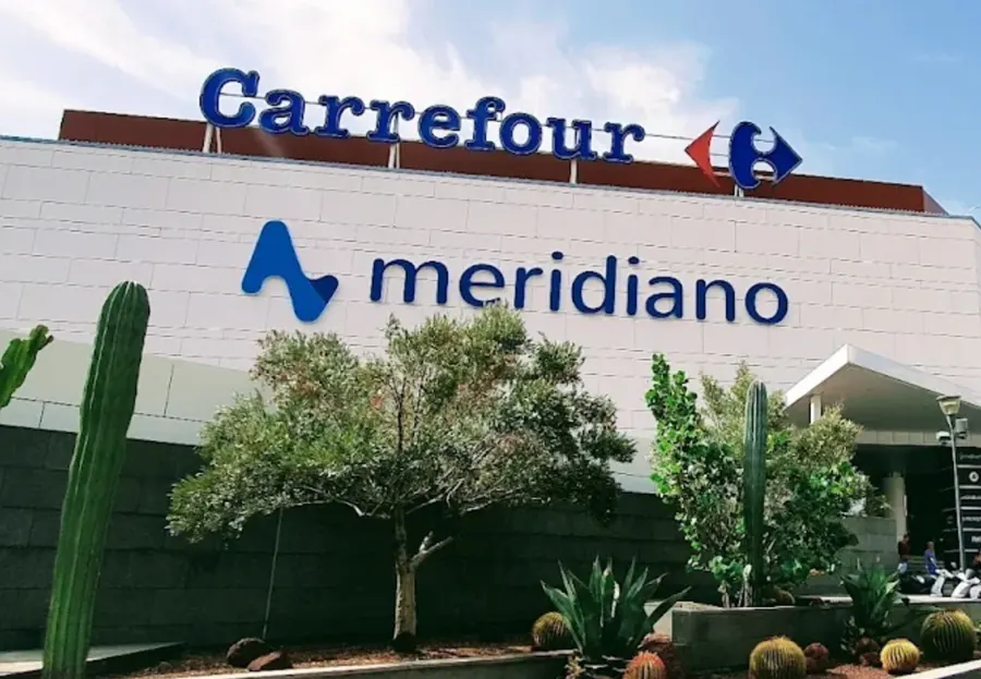 Supermercado Carrefour — Santa Cruz de Tenerife