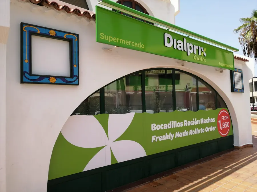 Supermercado Dialprix Centre Parque Santiago II — Arona