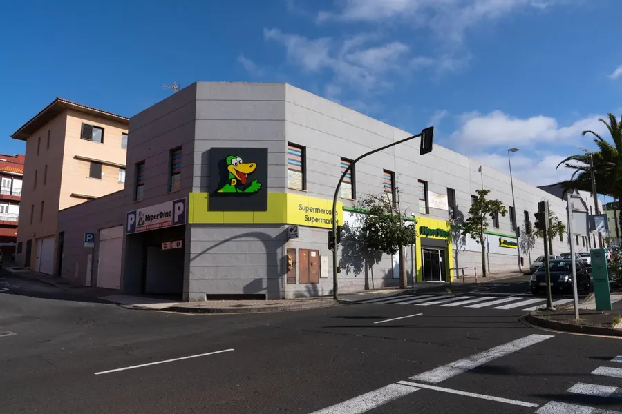 Supermercado Hiperdino La Gallega — Santa Cruz de Tenerife