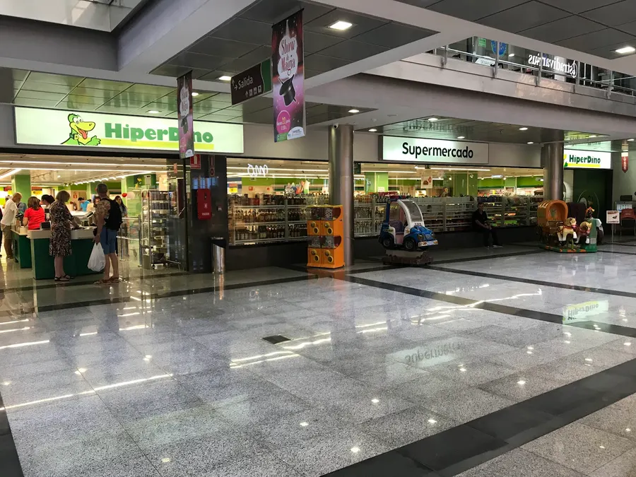 Supermercado Hiperdino Sansofe — Granadilla de Abona