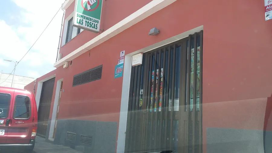 Supermercado Las Toscas — La Laguna