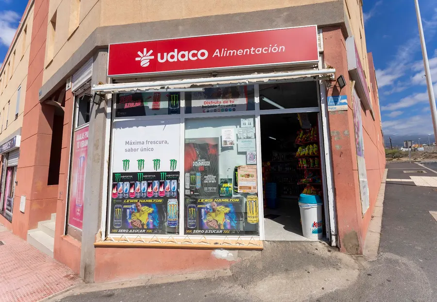 Supermercado Los Cardones — Granadilla de Abona