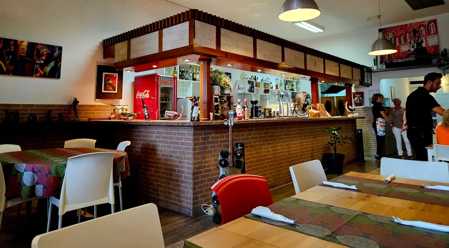 Trattoria Pizzeria Mobo — Ingenio