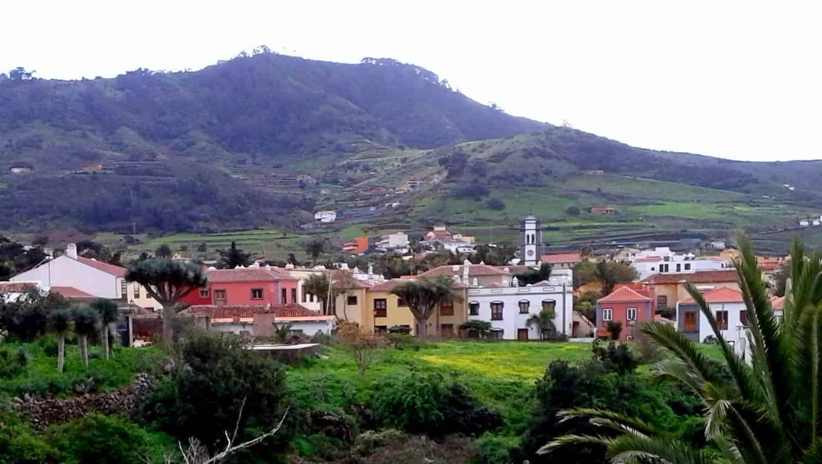 Tegueste Tenerife: Tradiciones Agrícolas y Fiestas Coloridas