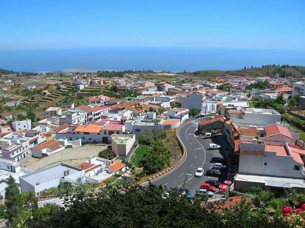 Blog 8 Vilaflor de Chasna - Tenerife - Azul Flojito