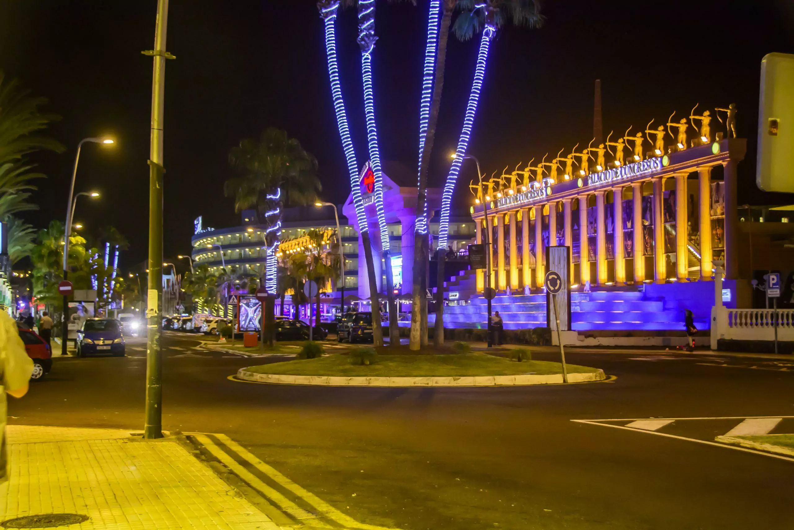 Guide to Nightlife in Los Cristianos, Tenerife 2024