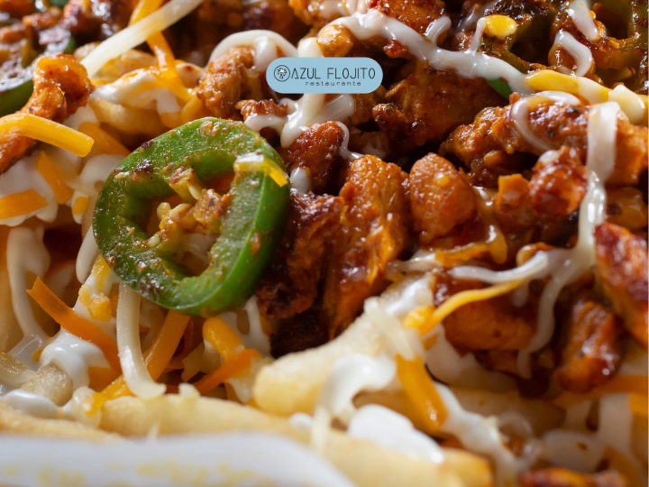 Mister Fries Chicken en Los Cristianos: Una Experiencia Gastronómica Única en Azul Flojito